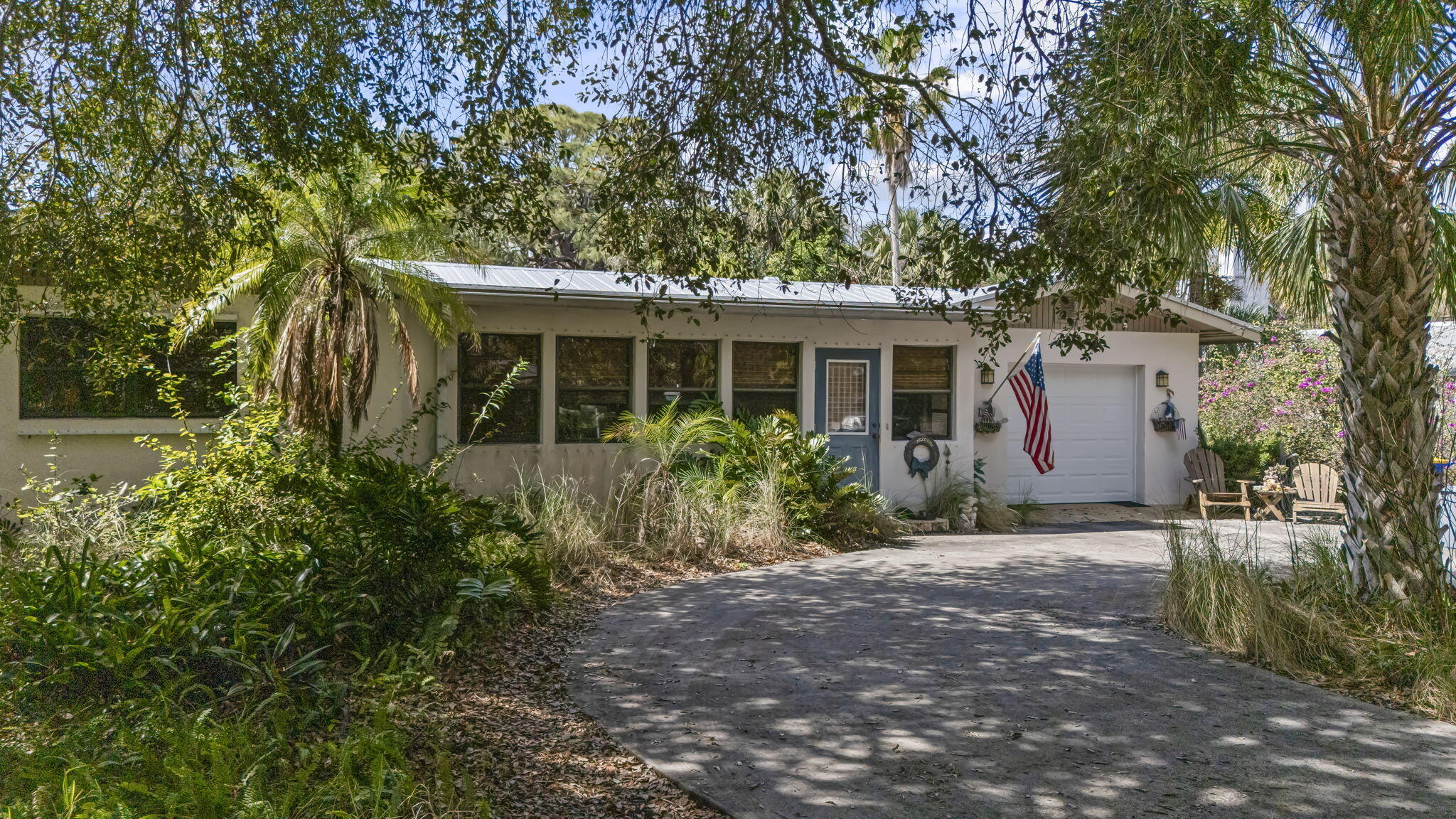 764 SE Saint Lucie Boulevard