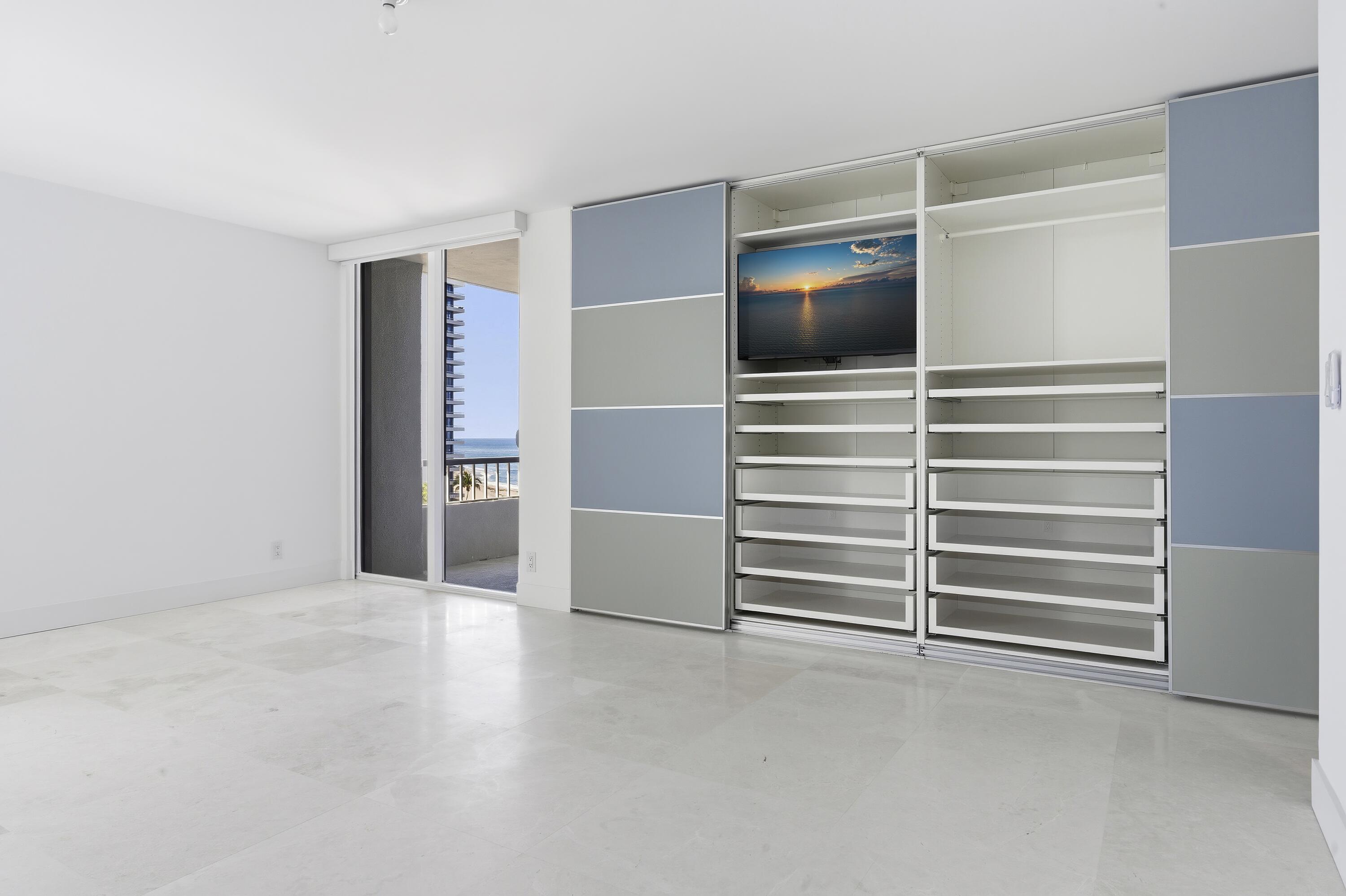 WATER GLADES CONDO - Residential