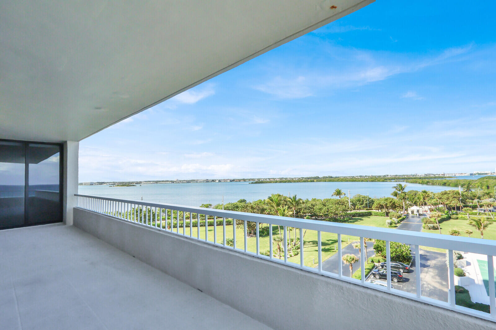 WATER GLADES CONDO - Residential