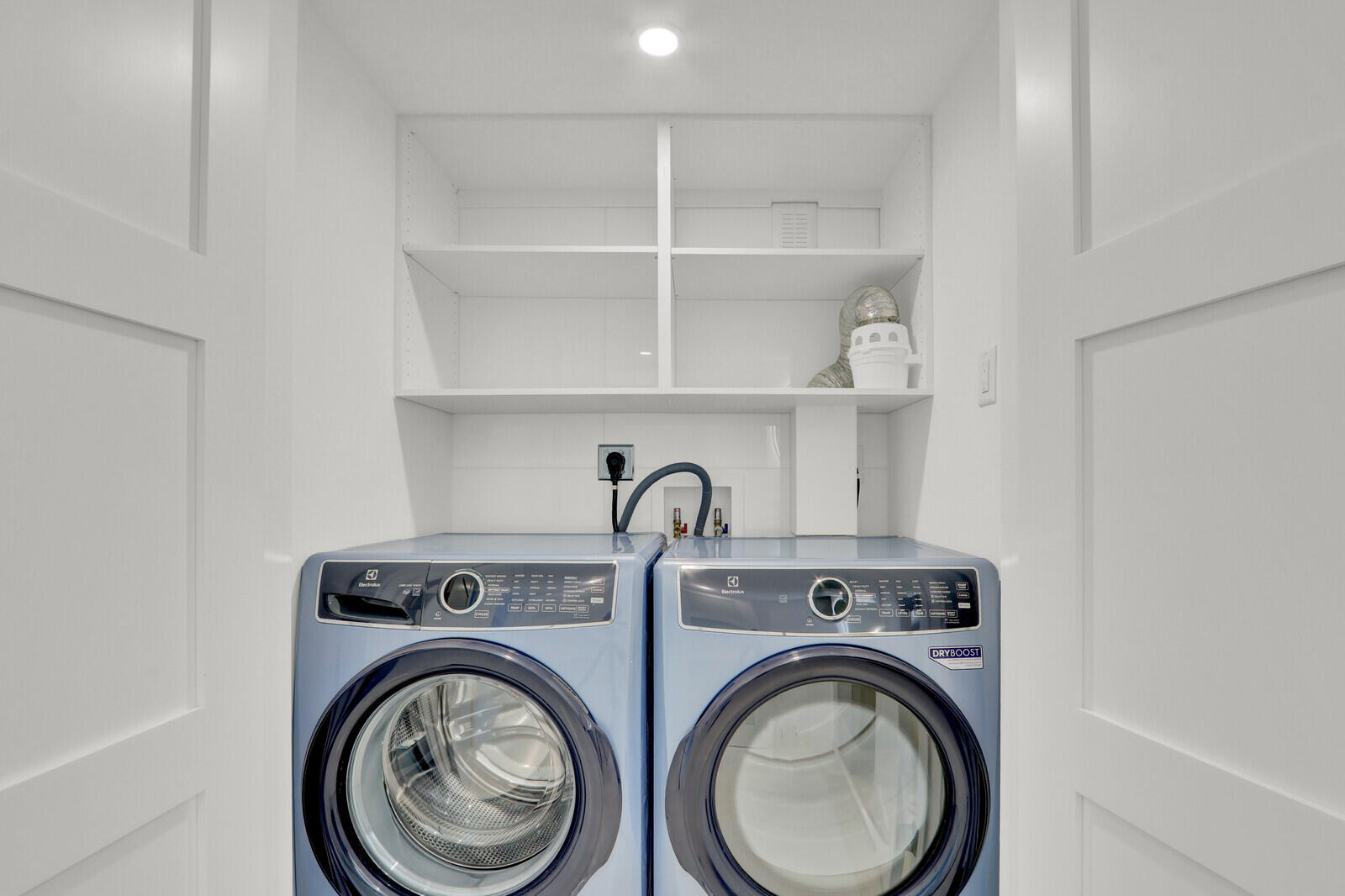 WATER GLADES CONDO - Residential