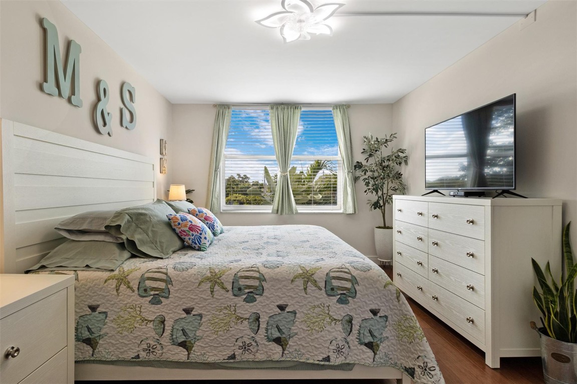 Drake Tower Condo - Residential Lease