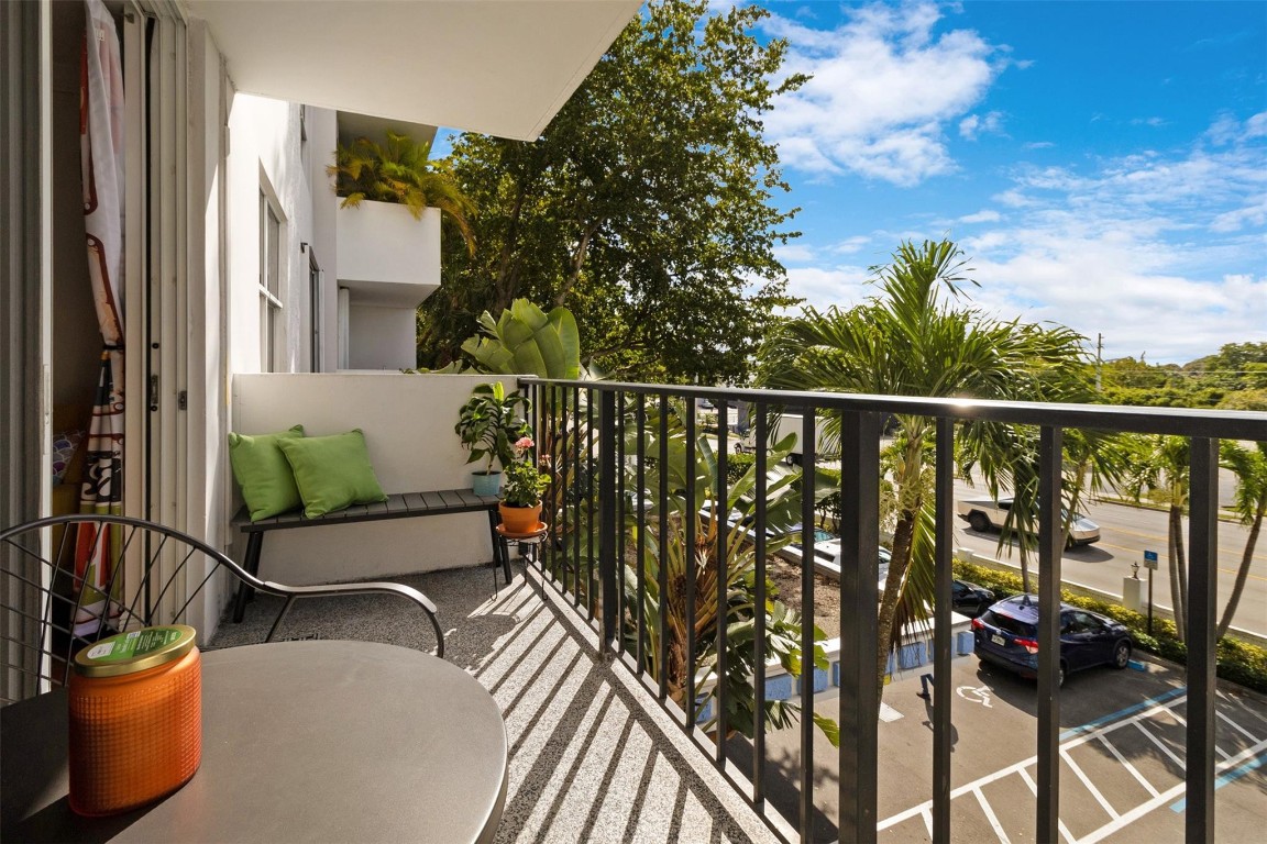 Drake Tower Condo - Residential Lease