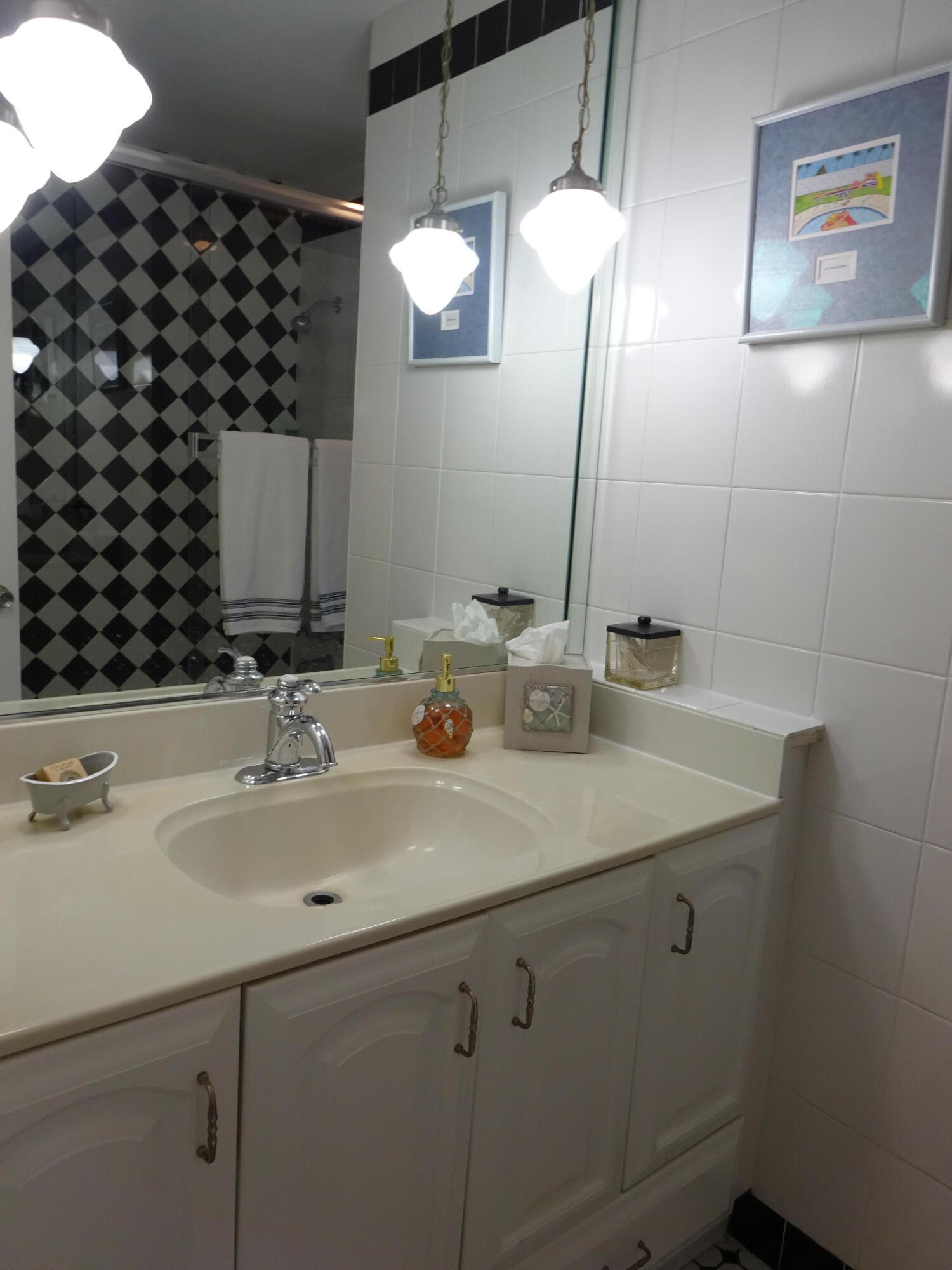 COVE 5TH SEC - Residential Lease