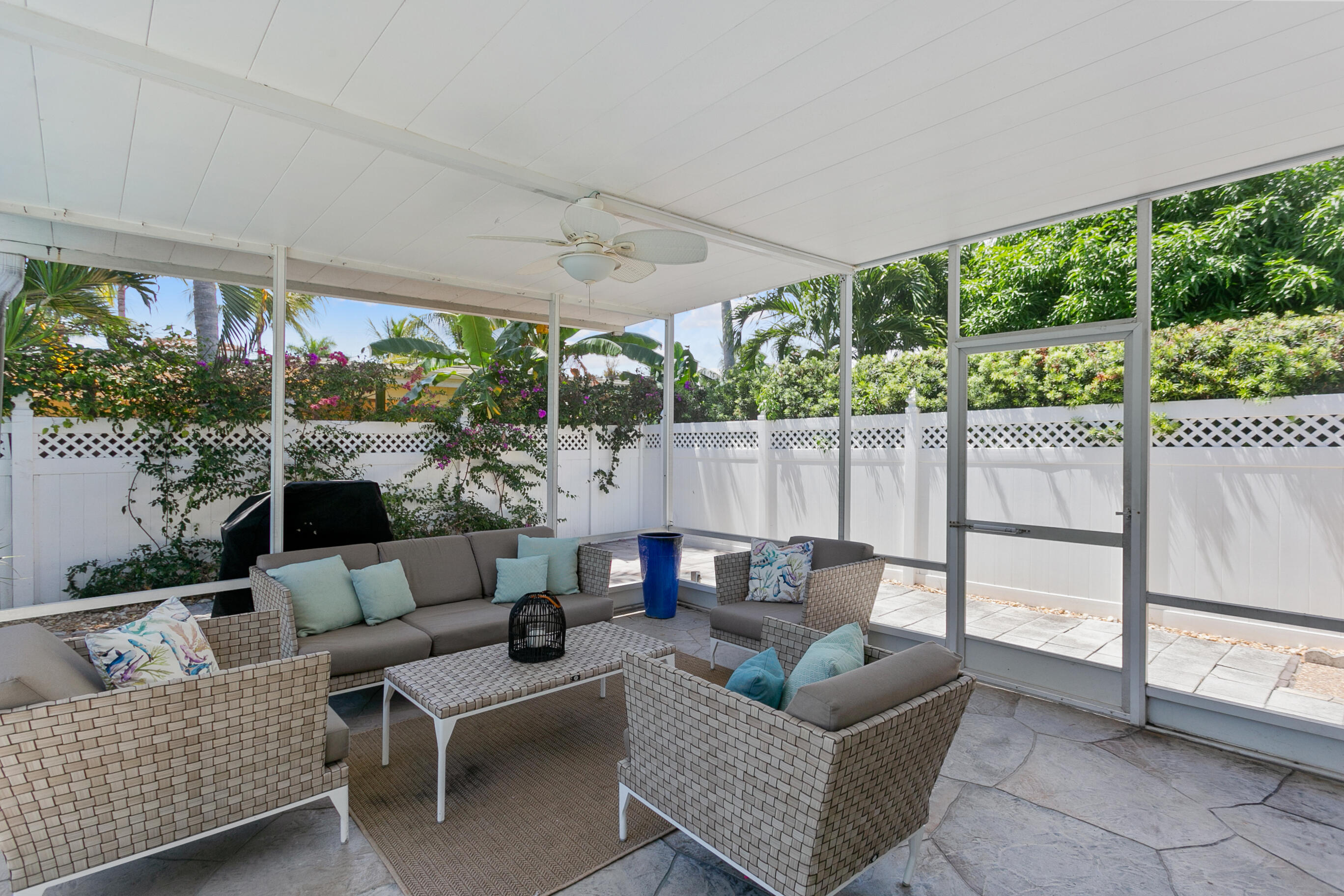 COVE 5TH SEC - Residential Lease