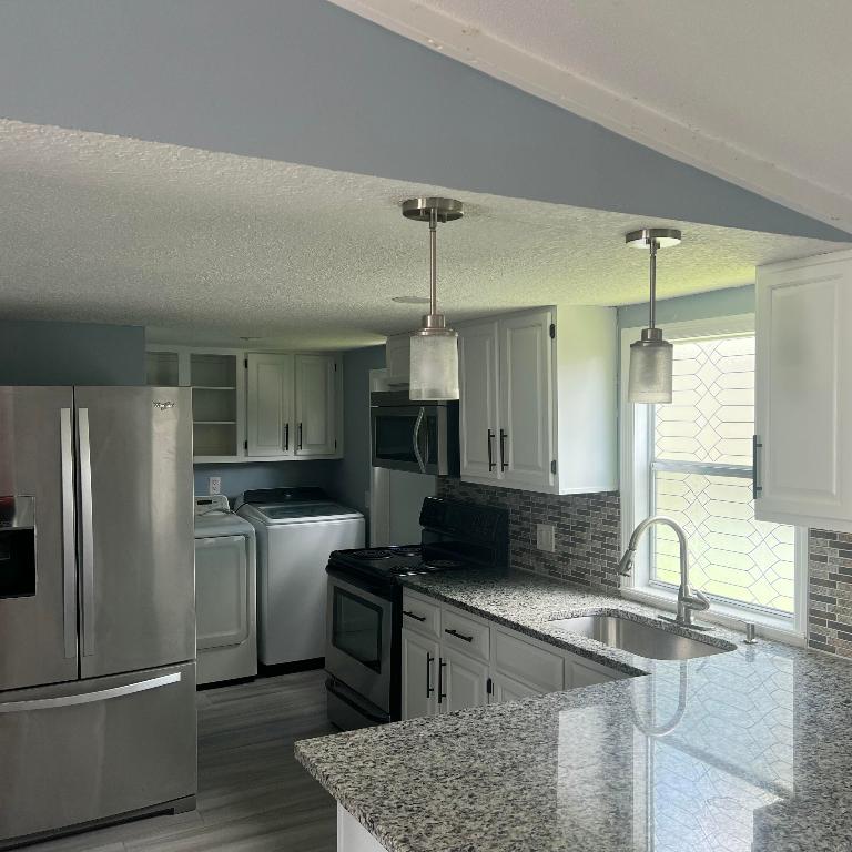 The Breakers - Residential