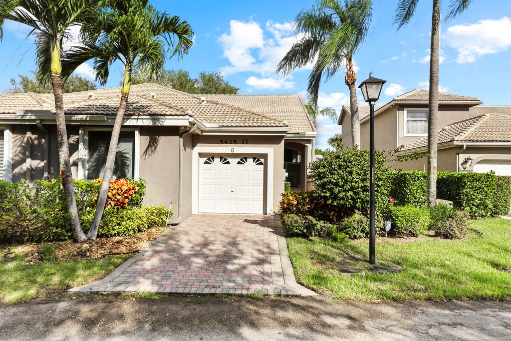 Photo of 5435 Monterey Circle #G, Delray Beach, FL 33484 (MLS # R11151591)
