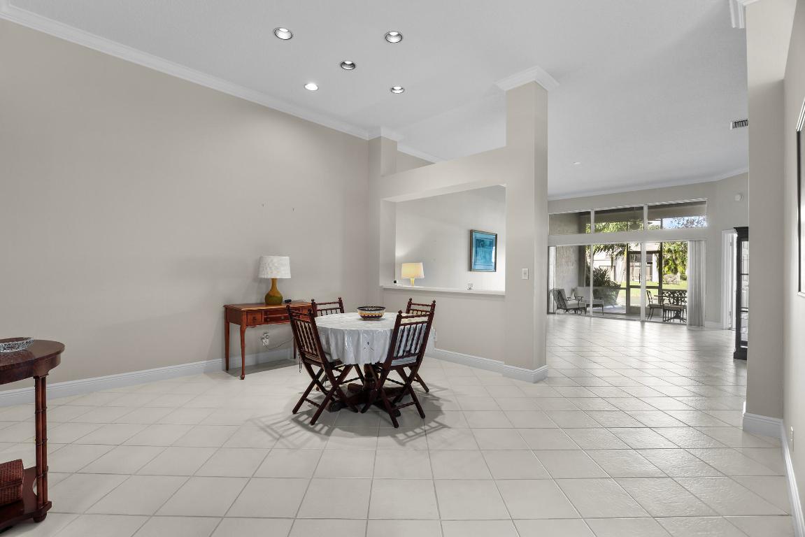 MONTEREY LAKE - Residential