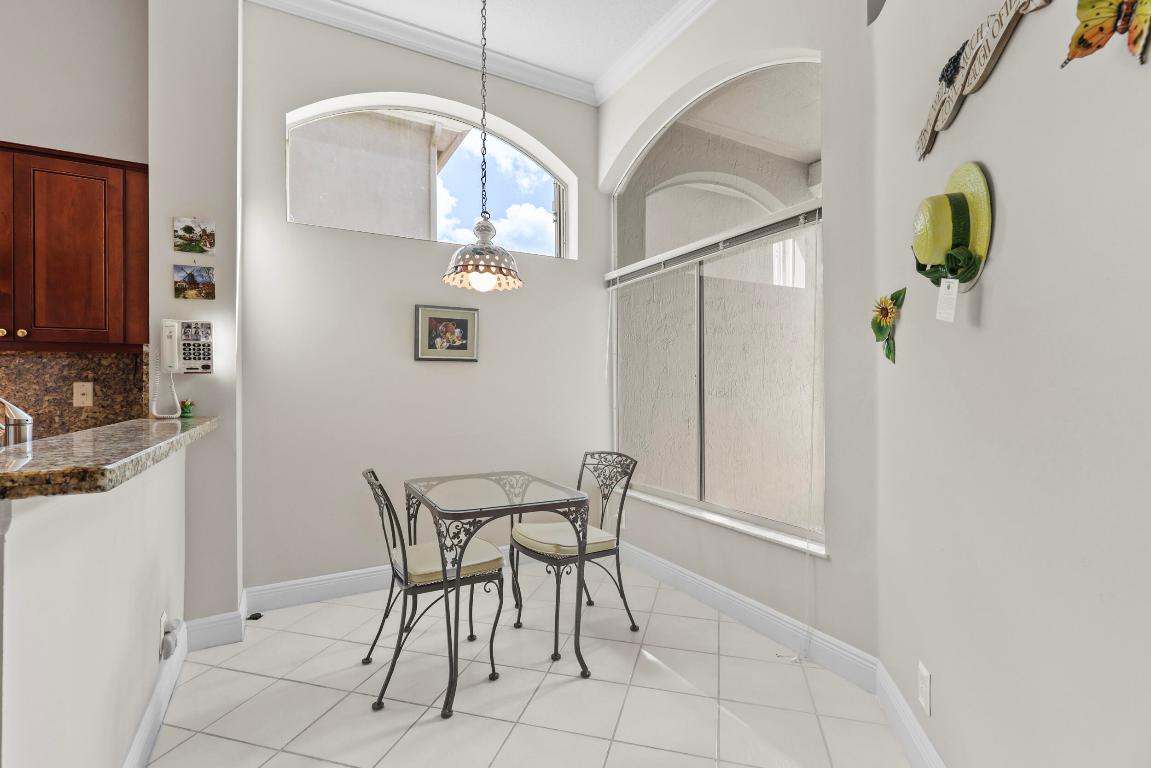 MONTEREY LAKE - Residential