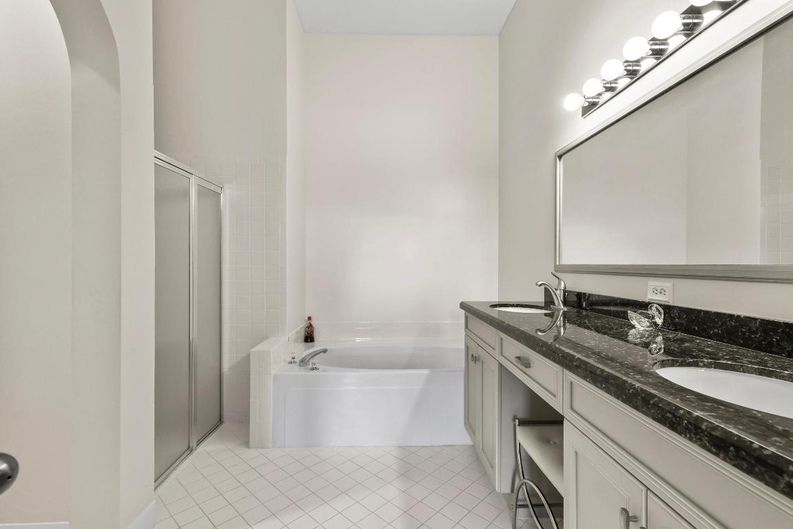 MONTEREY LAKE - Residential