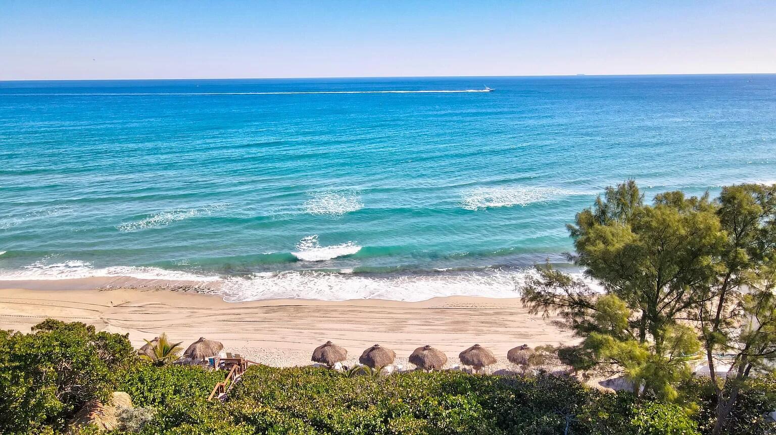 REGENCY HIGHLAND CLUB CONDO - Residential