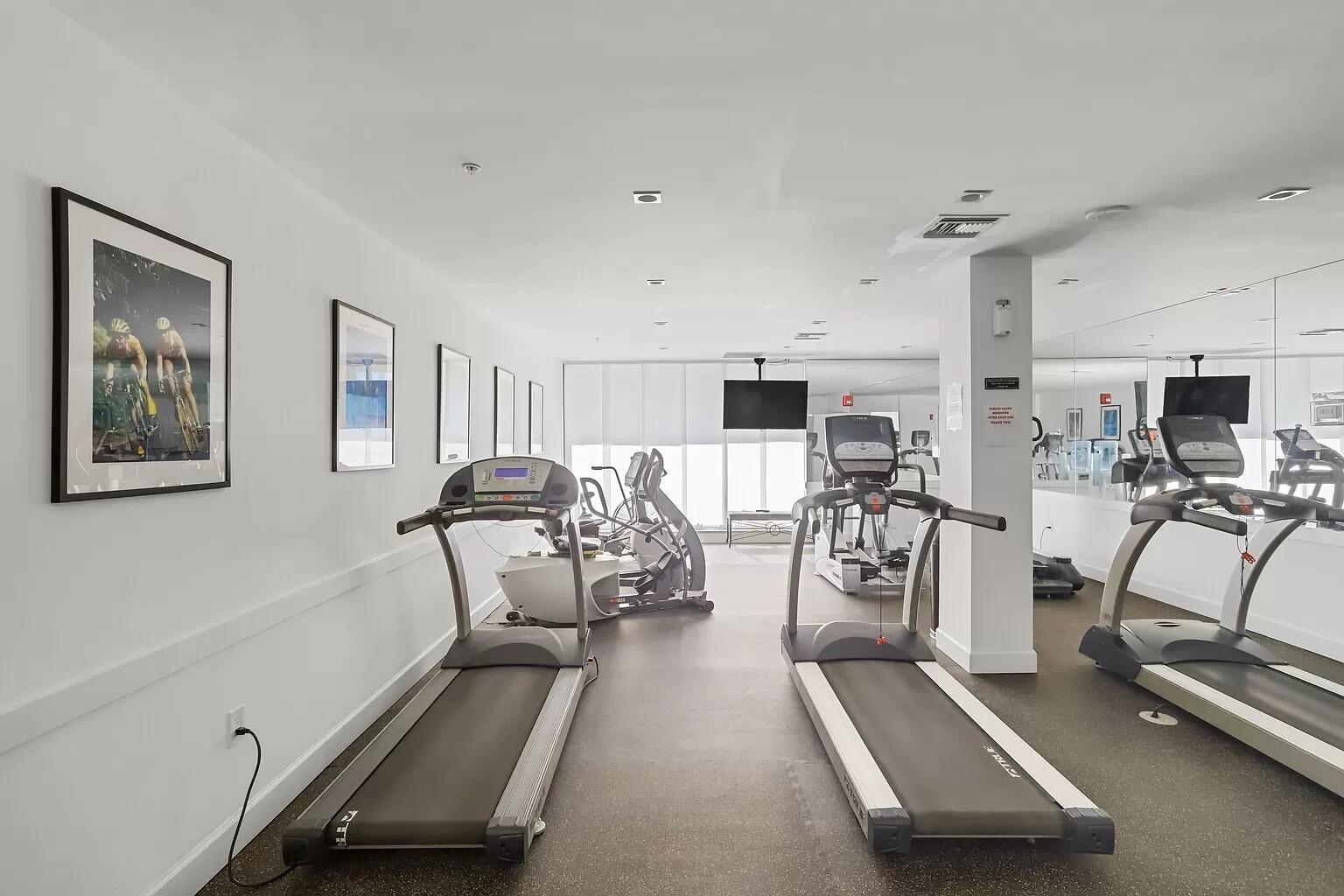 REGENCY HIGHLAND CLUB CONDO - Residential