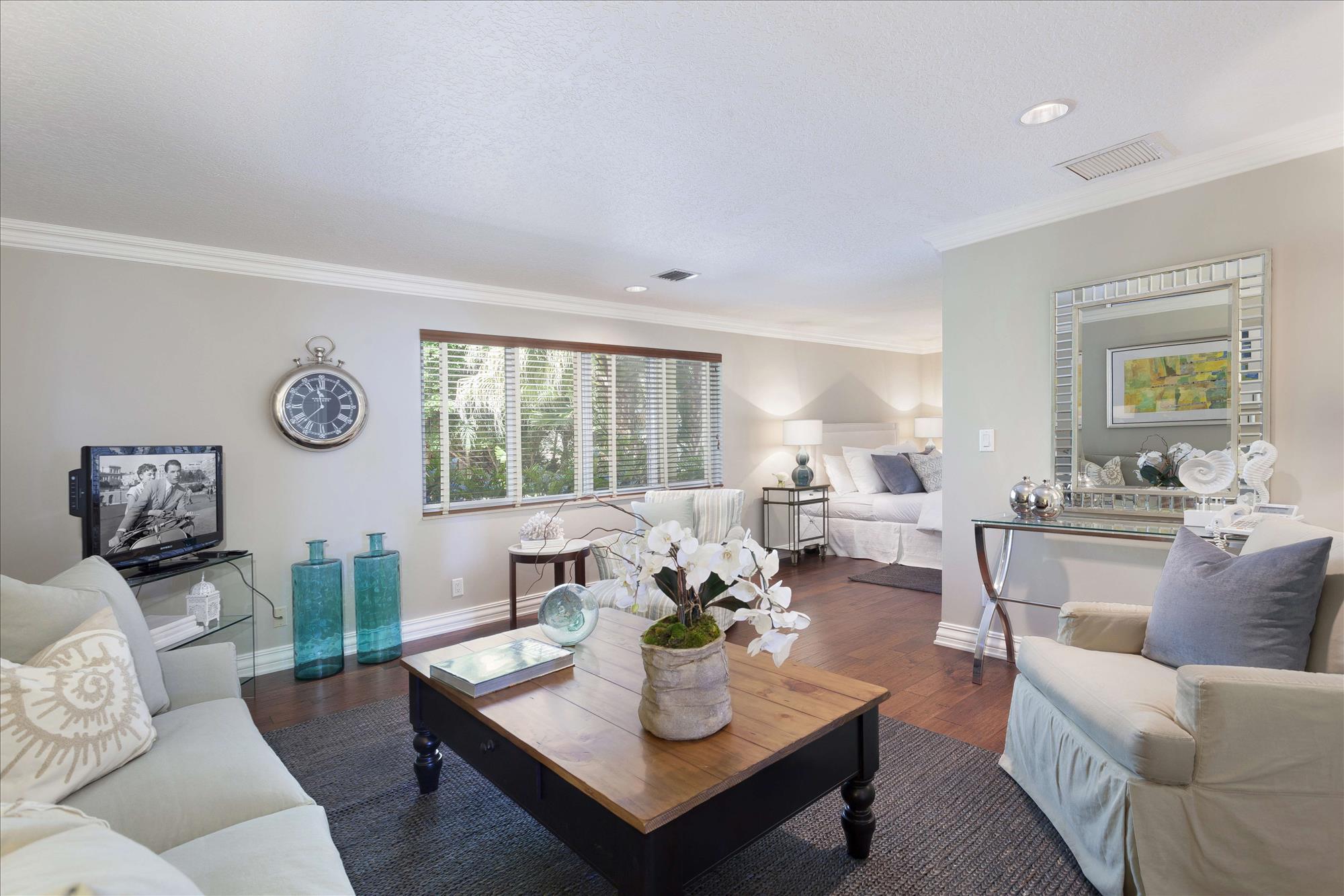 Palm Beach Shore Acres - Residential