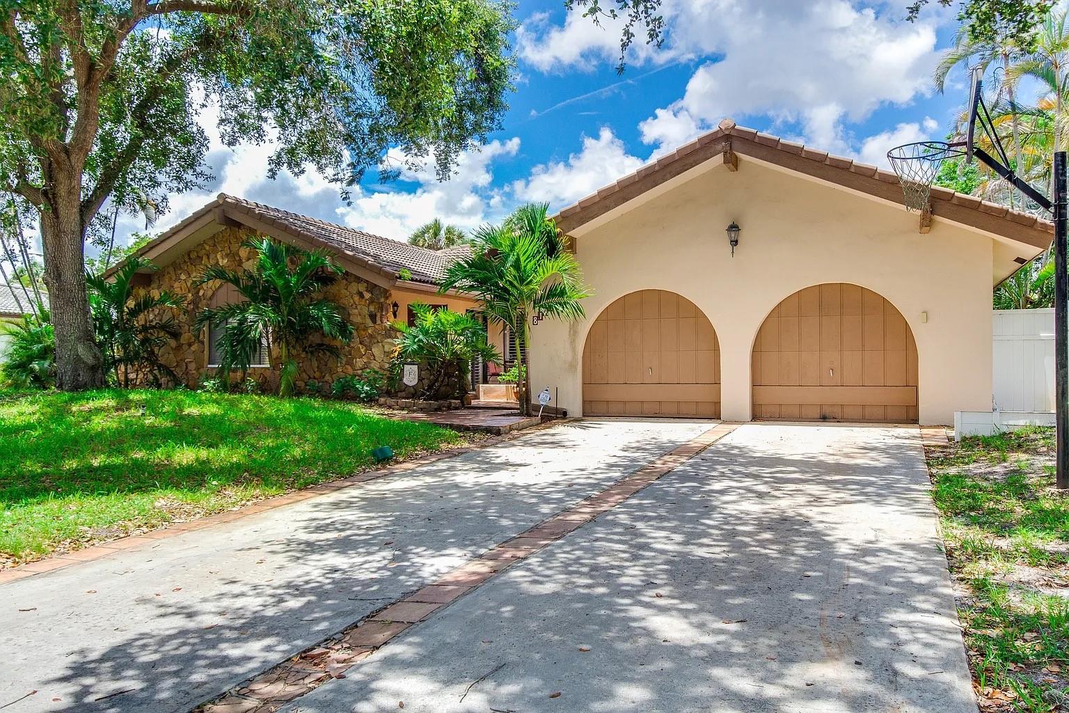 8175 NW 3rd Pl