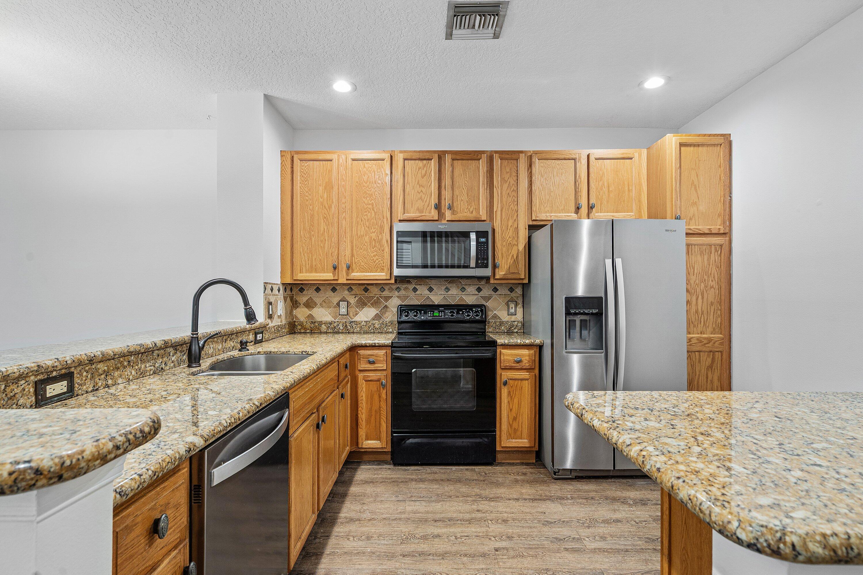 Verona Lakes - Residential
