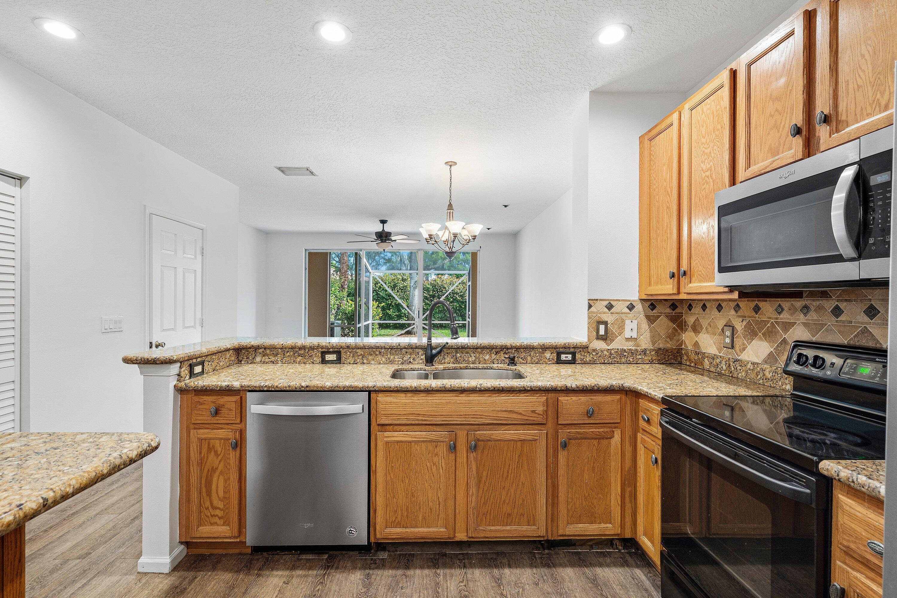 Verona Lakes - Residential