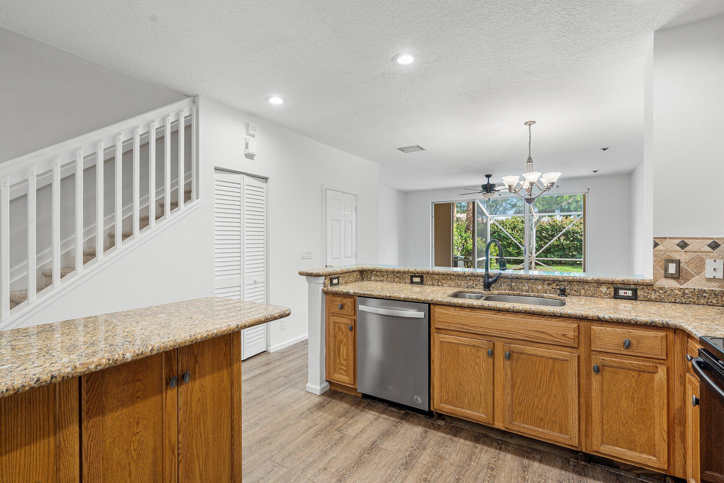 Verona Lakes - Residential