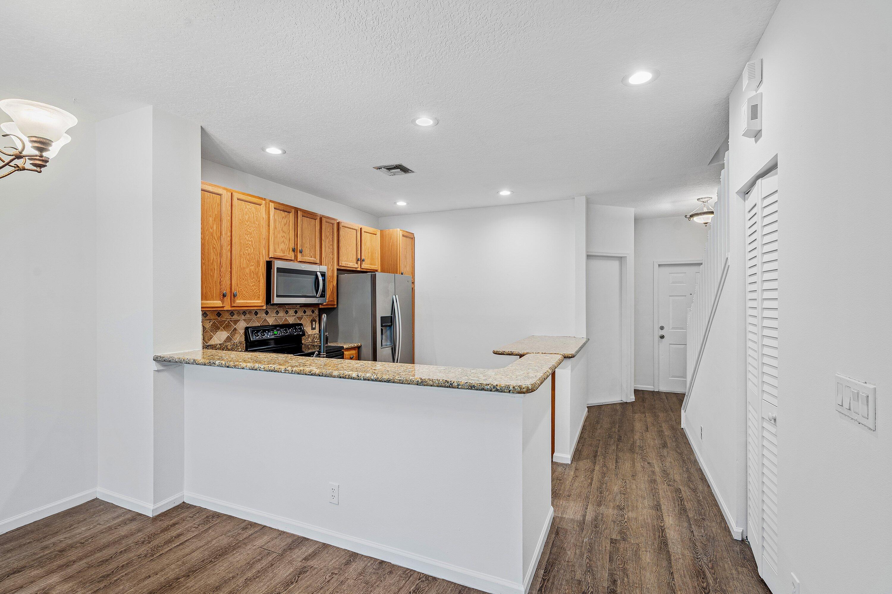 Verona Lakes - Residential