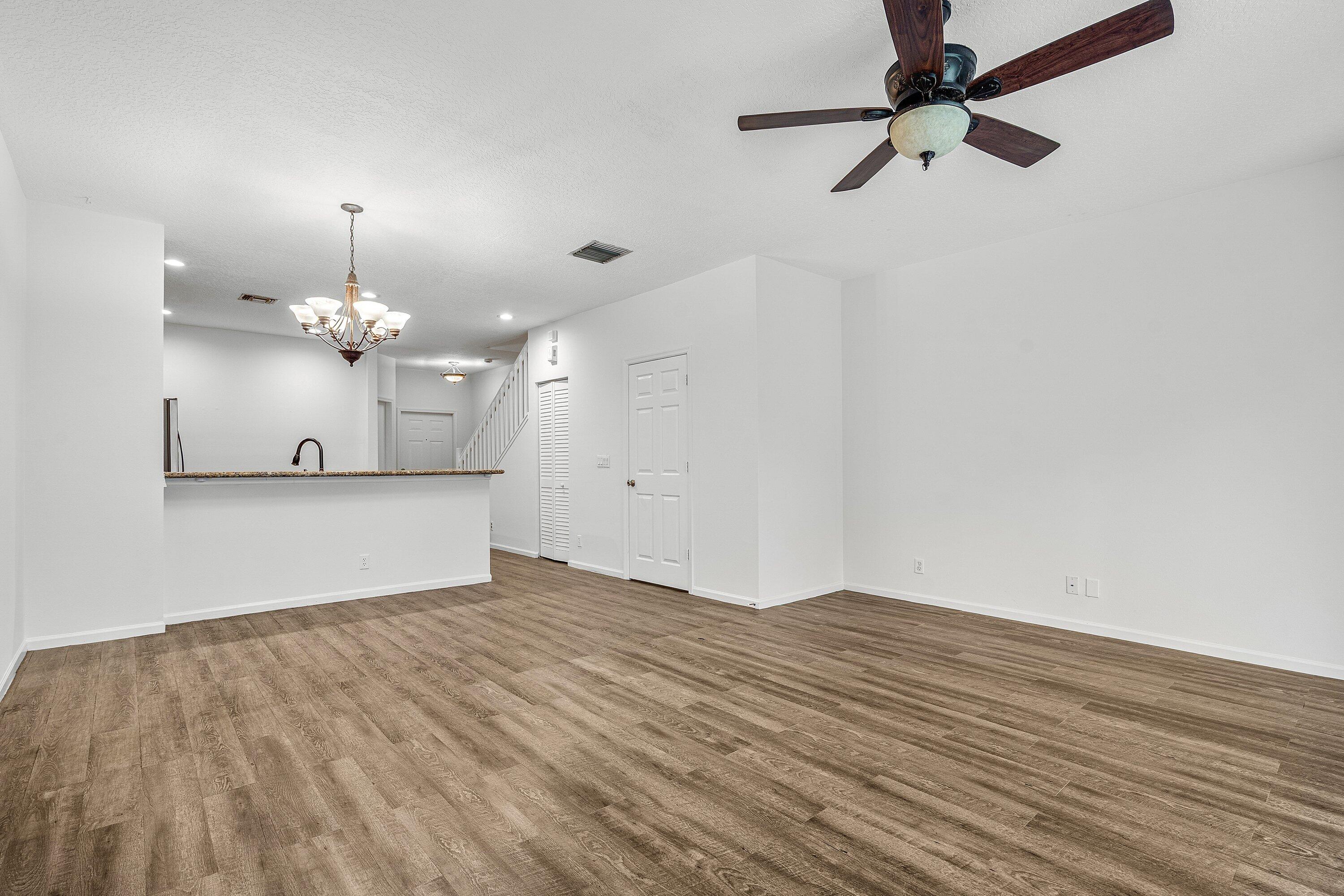 Verona Lakes - Residential