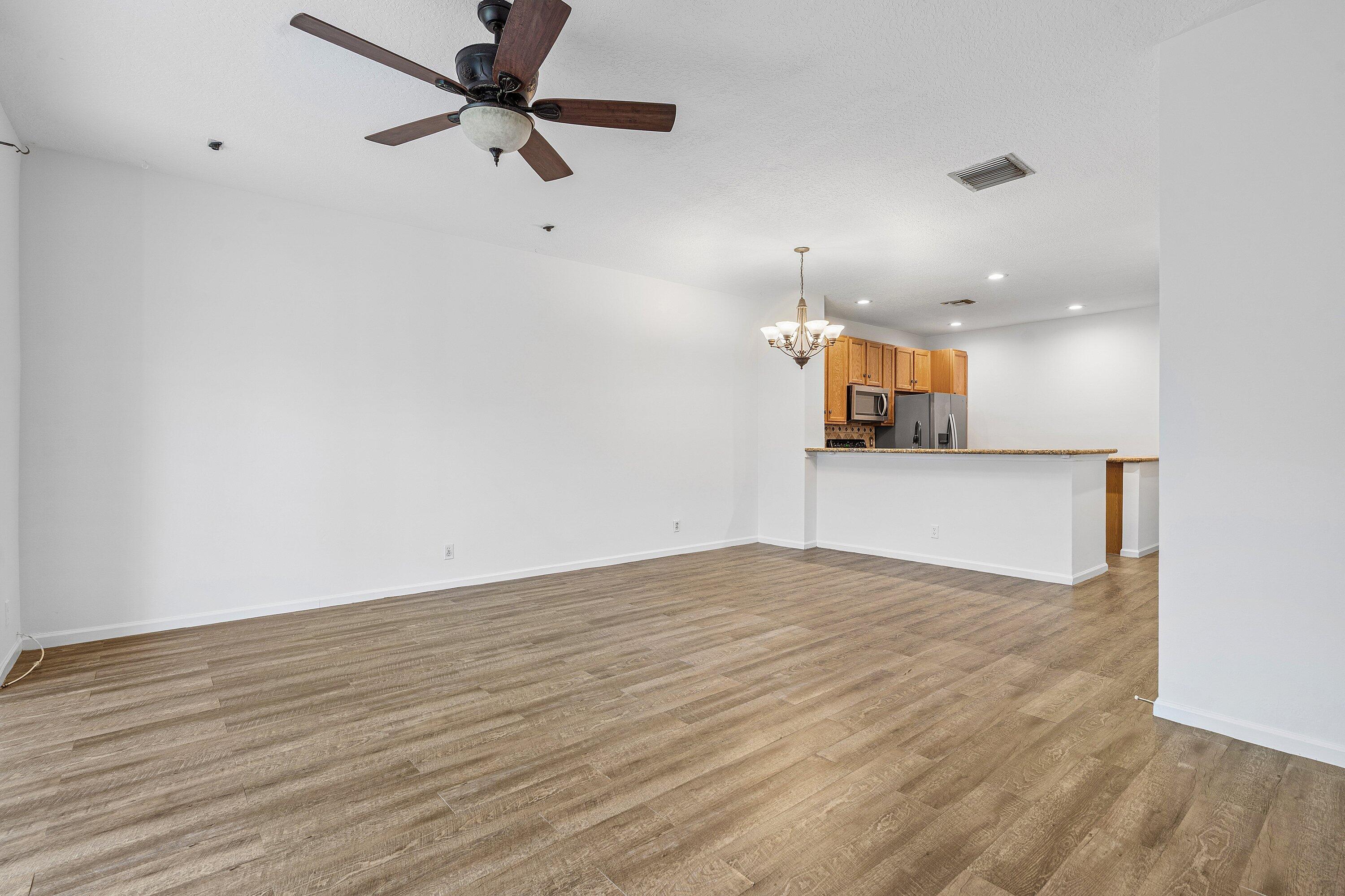 Verona Lakes - Residential