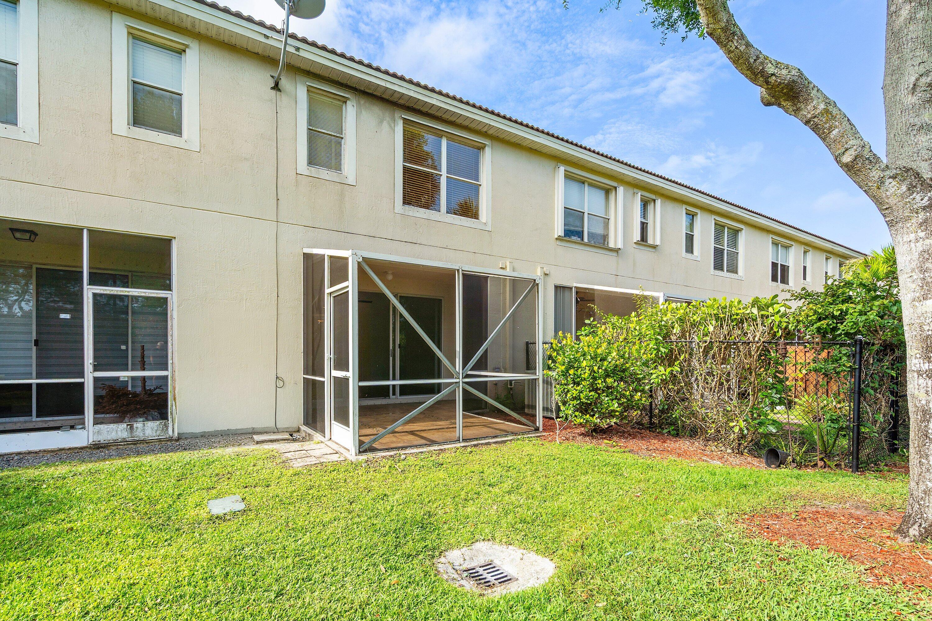 Verona Lakes - Residential
