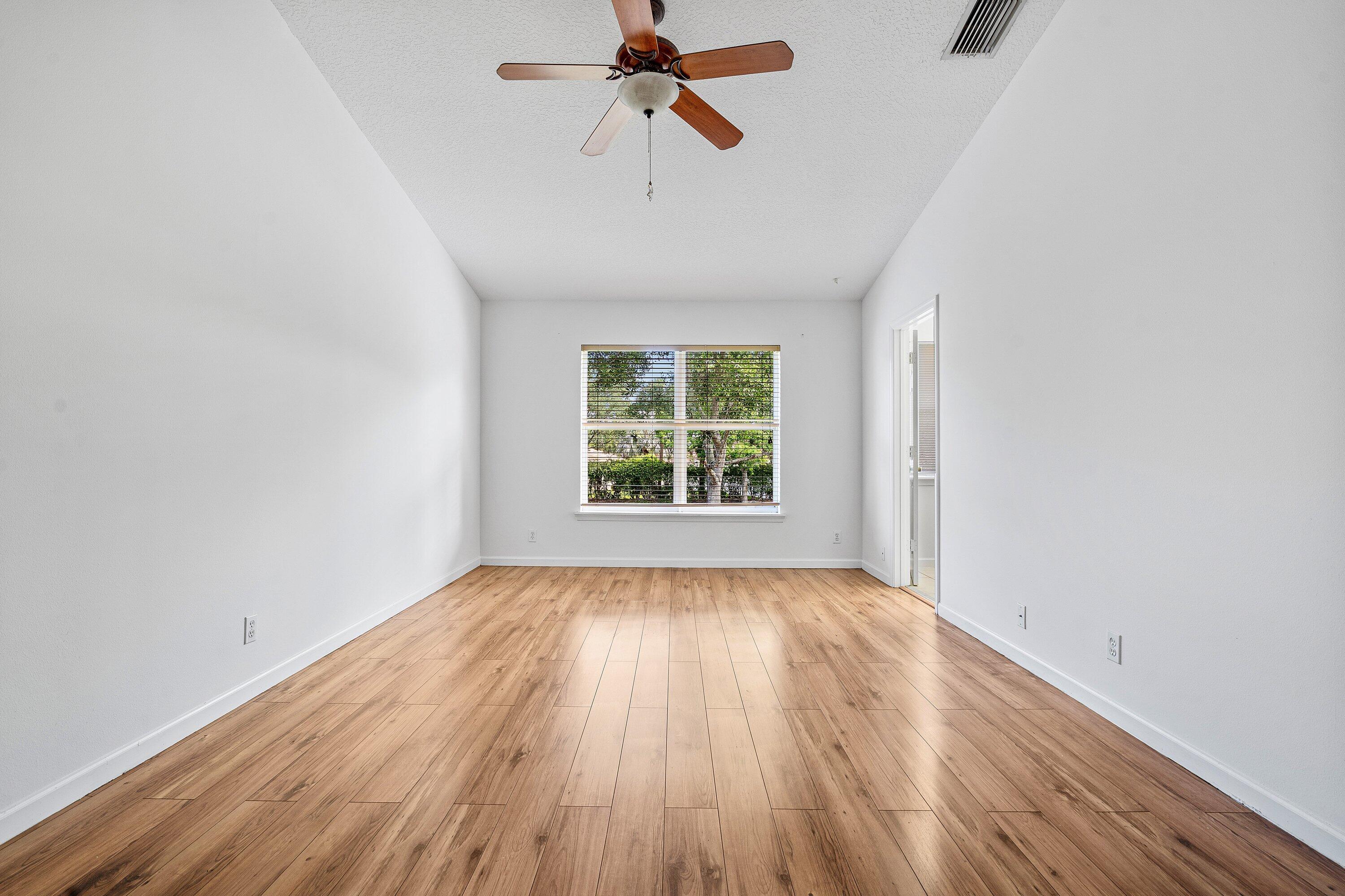 Verona Lakes - Residential