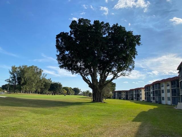 Hollybrook Golf & Tennis - Residential
