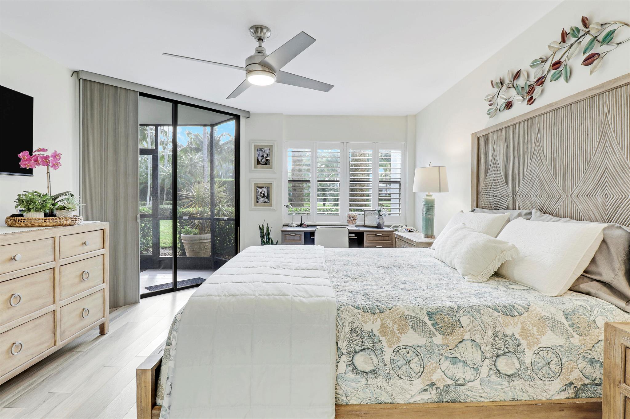 Bay Colony - Residential
