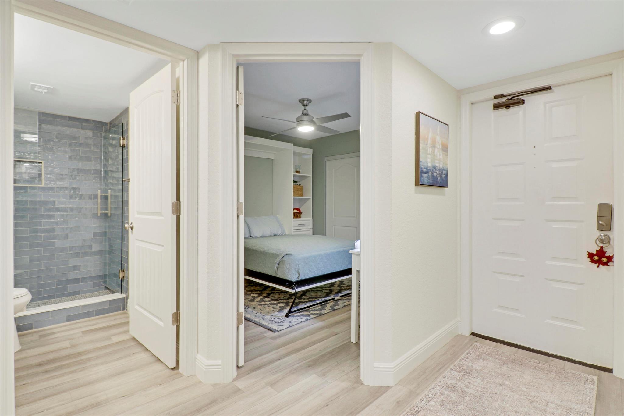 Bay Colony - Residential