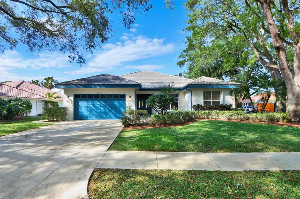 Photo of 6333 Winding Lake Drive, Jupiter, FL 33458 (MLS # R10699413)