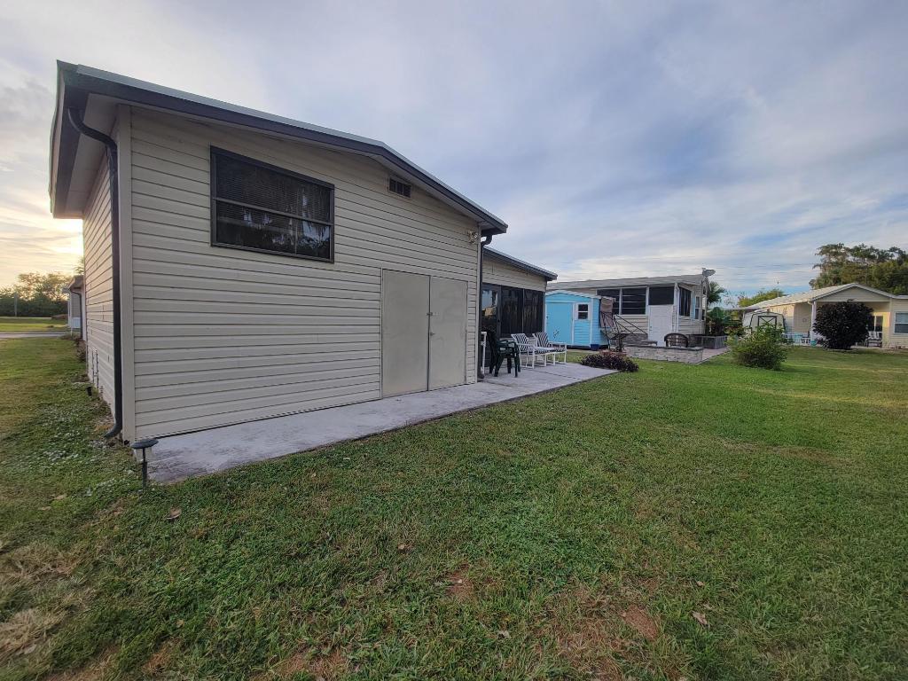 BLUE CYPRESS GOLF & RV RESORT - Residential