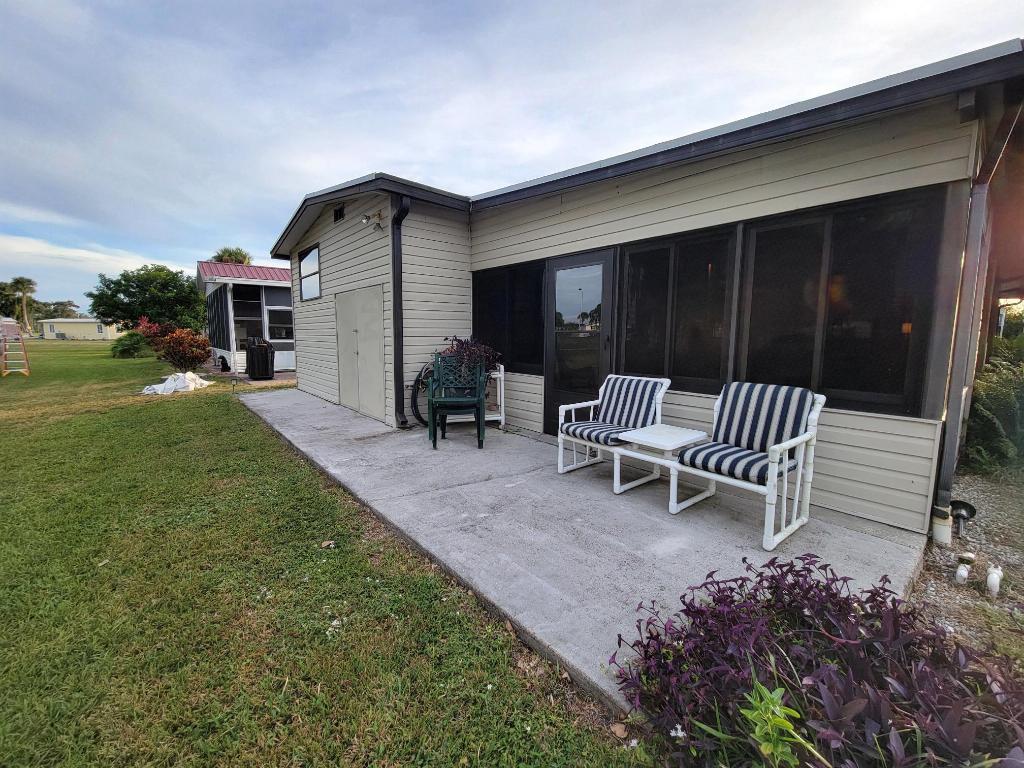 BLUE CYPRESS GOLF & RV RESORT - Residential