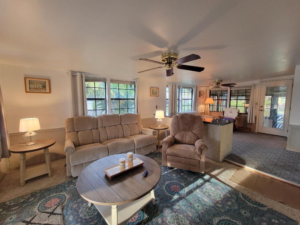 BLUE CYPRESS GOLF & RV RESORT - Residential