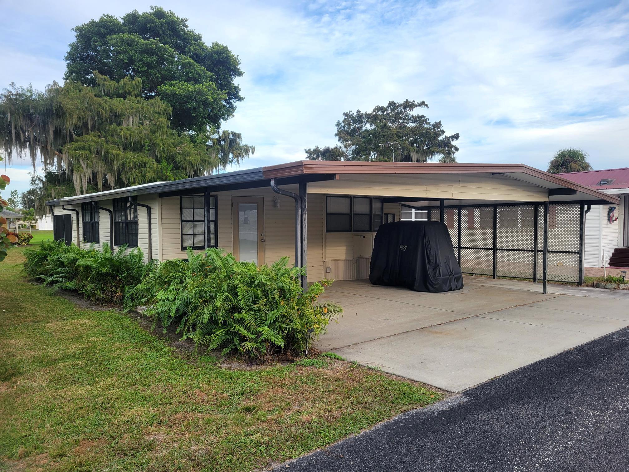 BLUE CYPRESS GOLF & RV RE - Residential