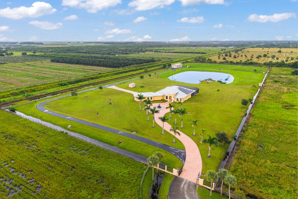 Photo of 20008 SOUTHERN STAR Drive, Fort Pierce, FL 34945 (MLS # B26081159)