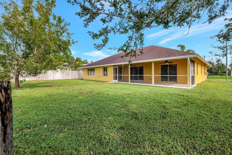 A home in Port St Lucie