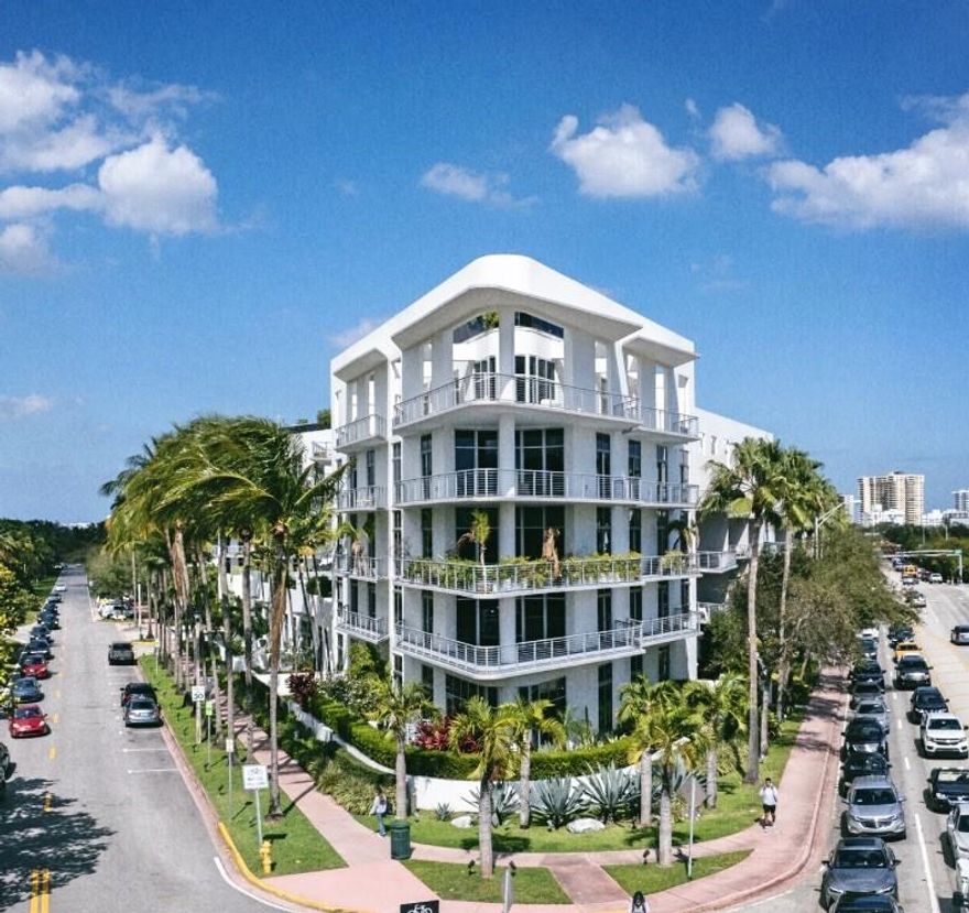 The Meridian South Beach is a beautiful boutique style condo. Located across from the Miami Beach Golf course, Miami Botanical Gardens and The Miami Beach Convention Center this is a beautiful place to call home. The beach and famous Lincoln road are walking distance from this location. This unit is a 1/1 with high ceilings and a balcony. The Meridian provides a breathtaking lobby and peace of mind with 24hr security to assist residents. Amenities include a beautifully landscaped rooftop, heated rooftop pool/spa, a club room featuring a kitchen and bar designed for catering, fitness center and bicycle storage.