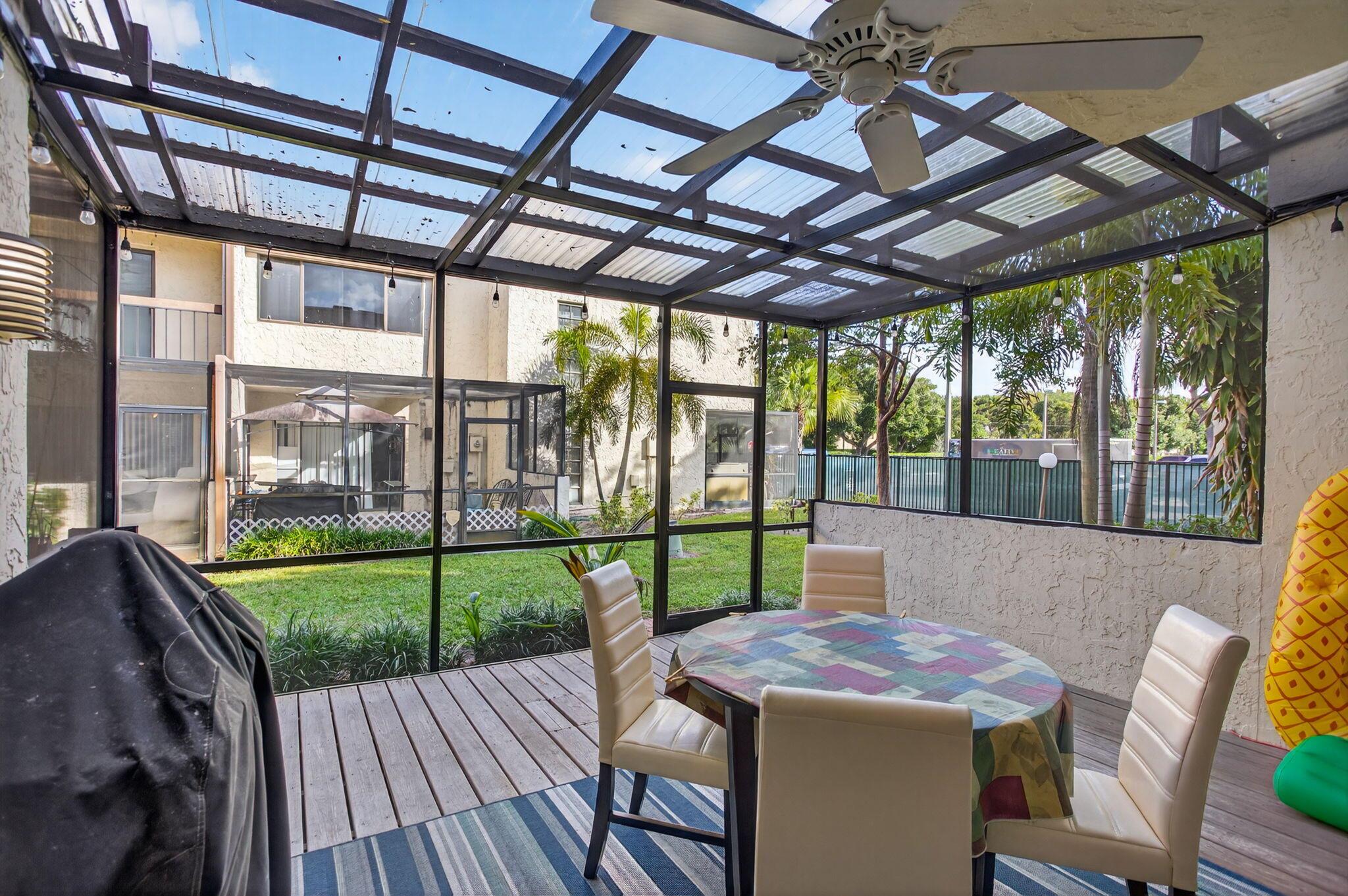 VIZCAYNA GARDENS - Residential