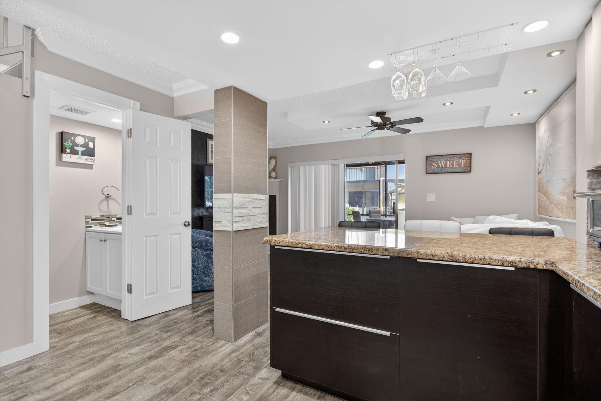 VIZCAYNA GARDENS - Residential