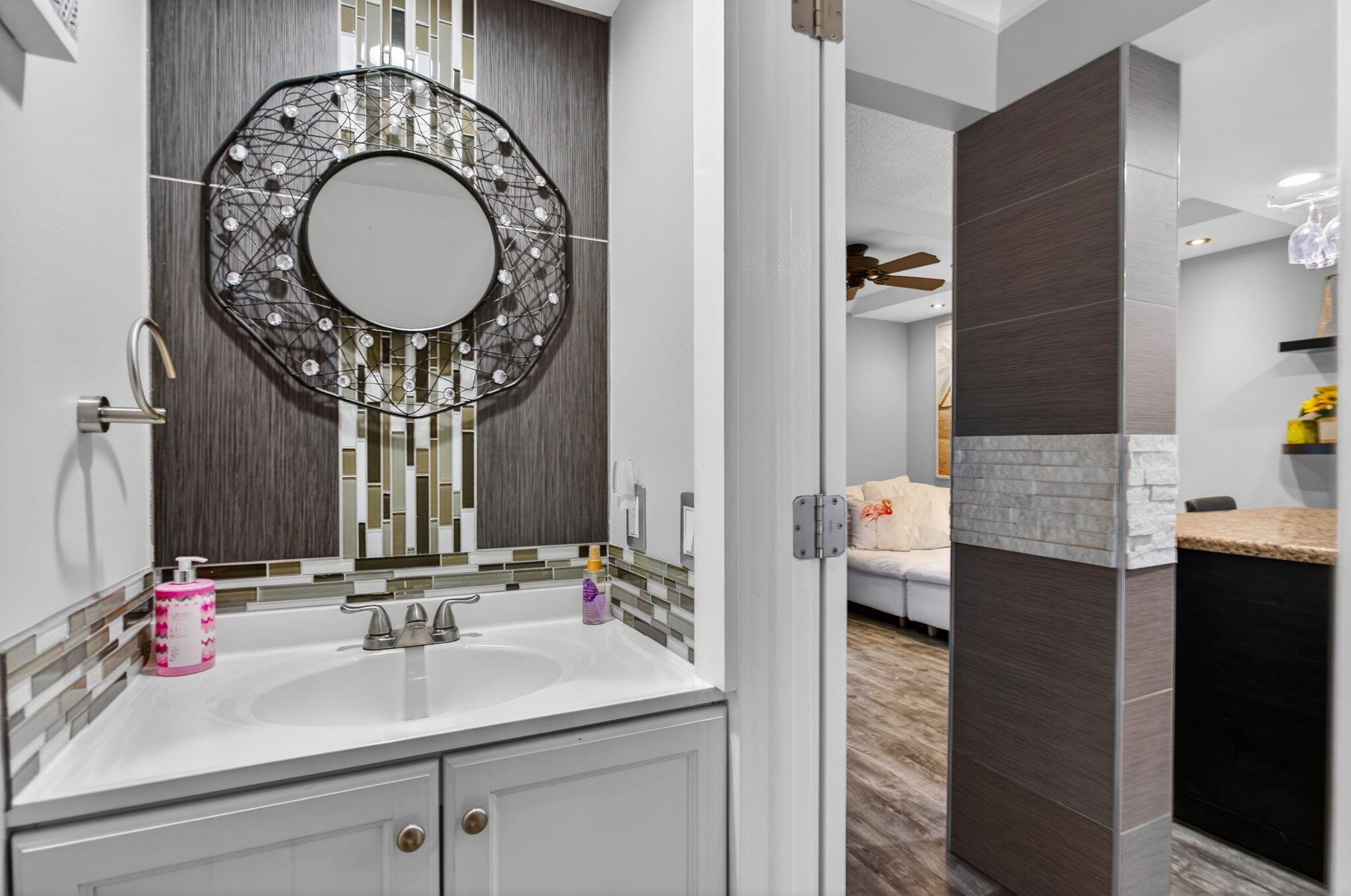 VIZCAYNA GARDENS - Residential