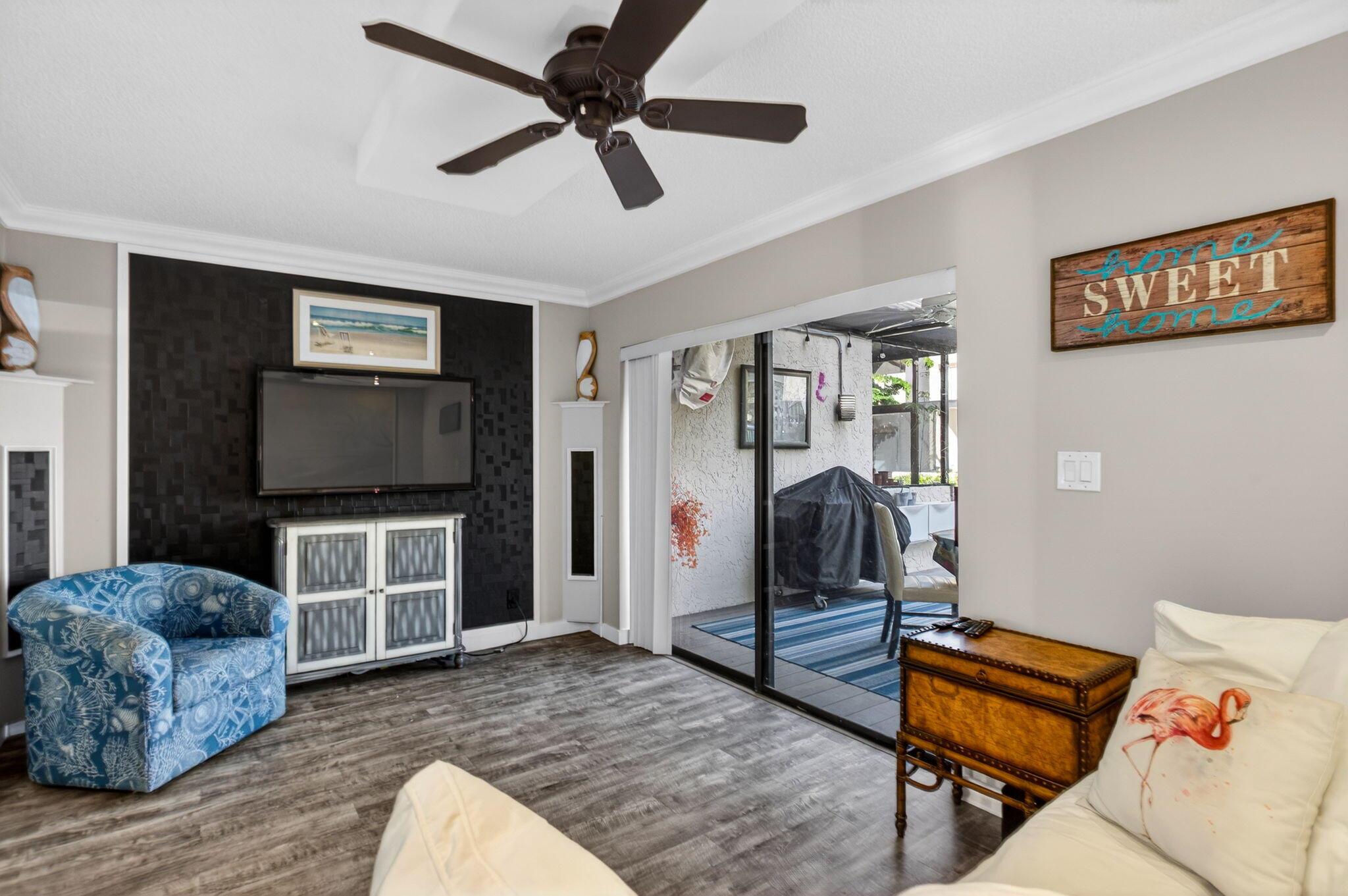 VIZCAYNA GARDENS - Residential