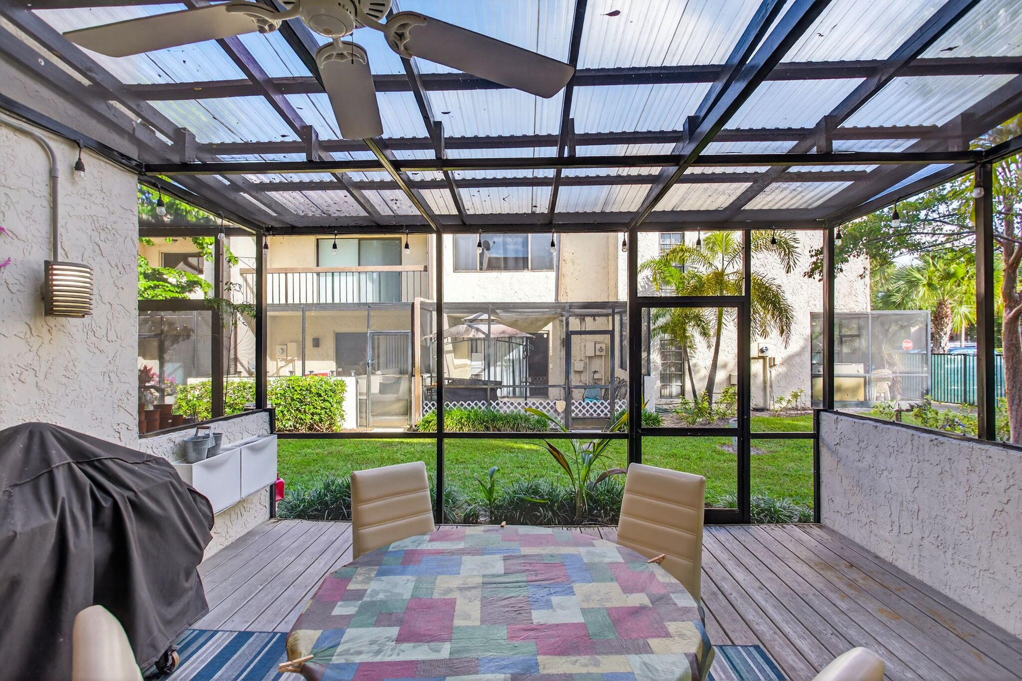 VIZCAYNA GARDENS - Residential