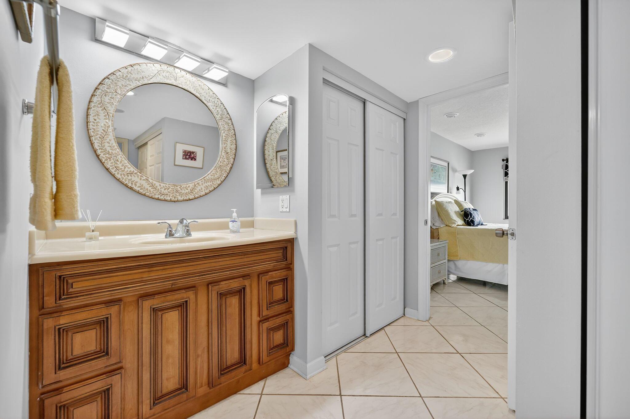 OCEAN VILLAGE - Residential