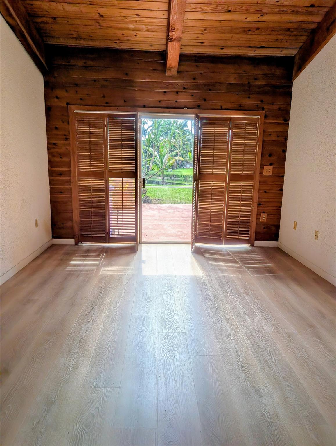 CEDARWOODS - Residential