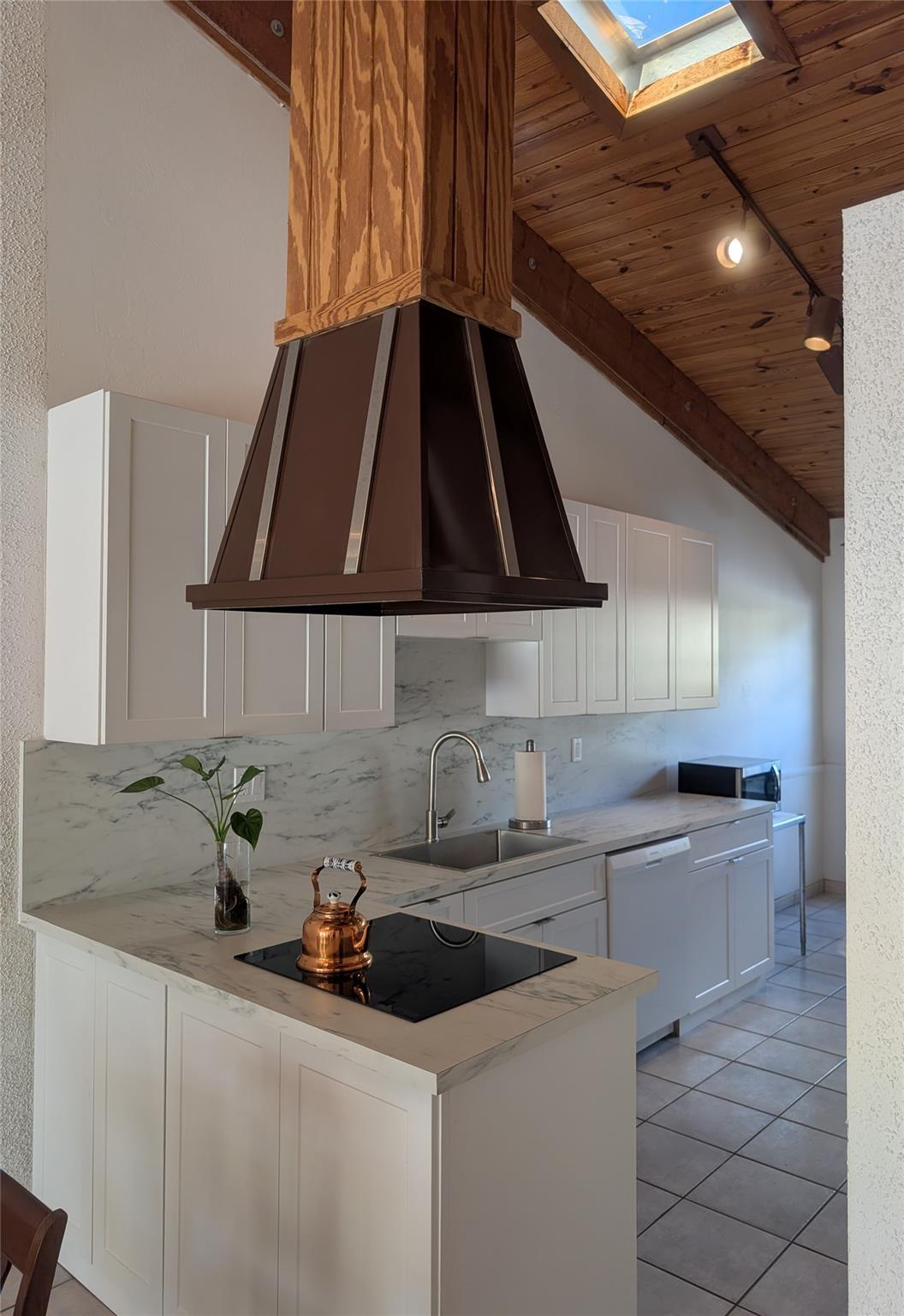 CEDARWOODS - Residential