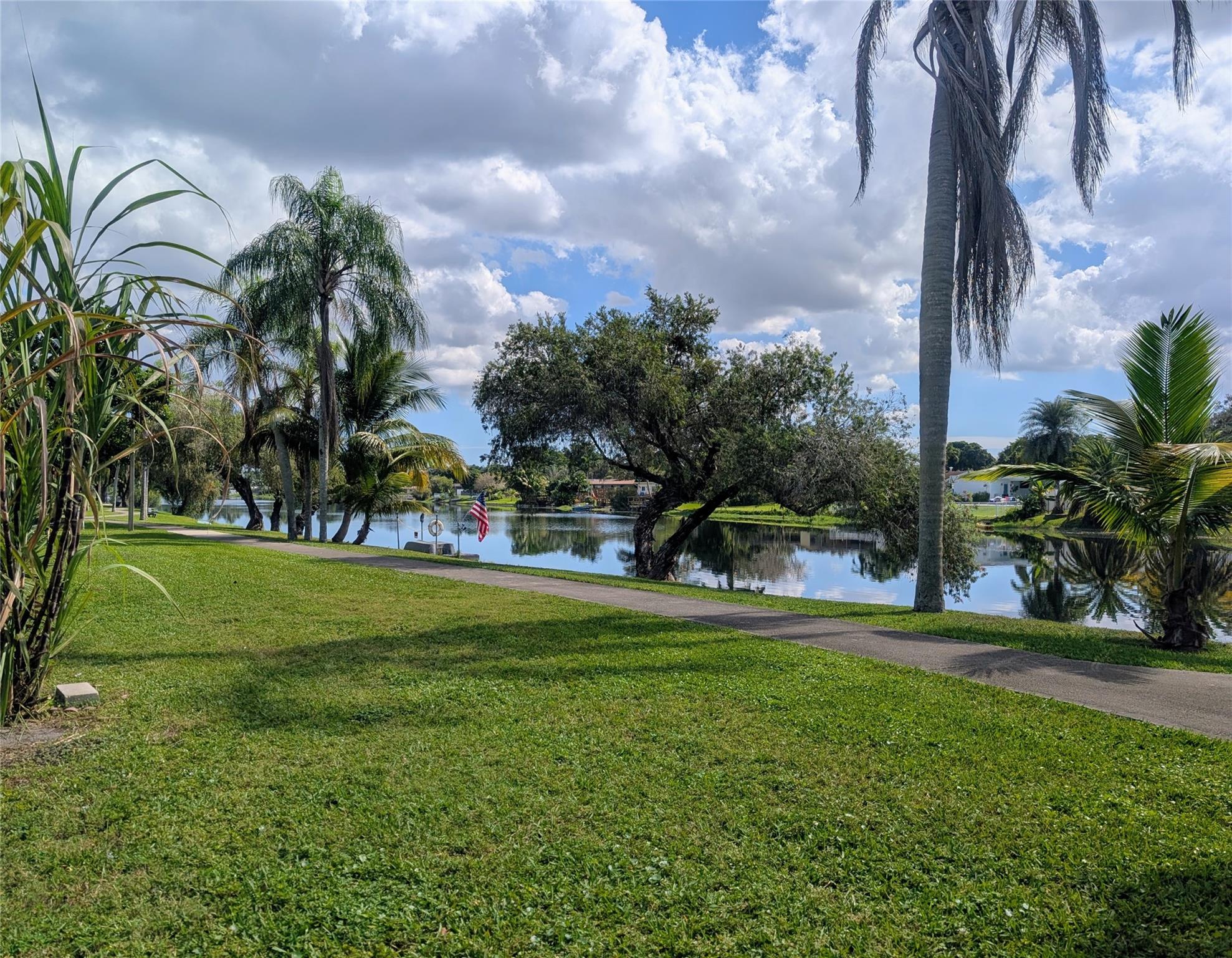 CEDARWOODS - Residential