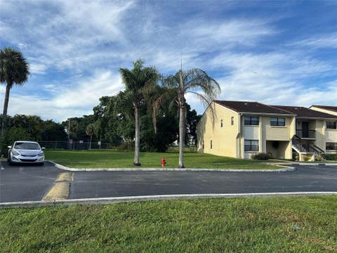 Tiny photo for 22415 SW 61st Way #202, Boca Raton, FL 33428 (MLS # B26032771)
