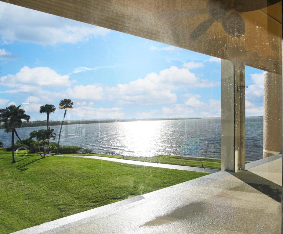 3432 NE Causeway Boulevard 4-303