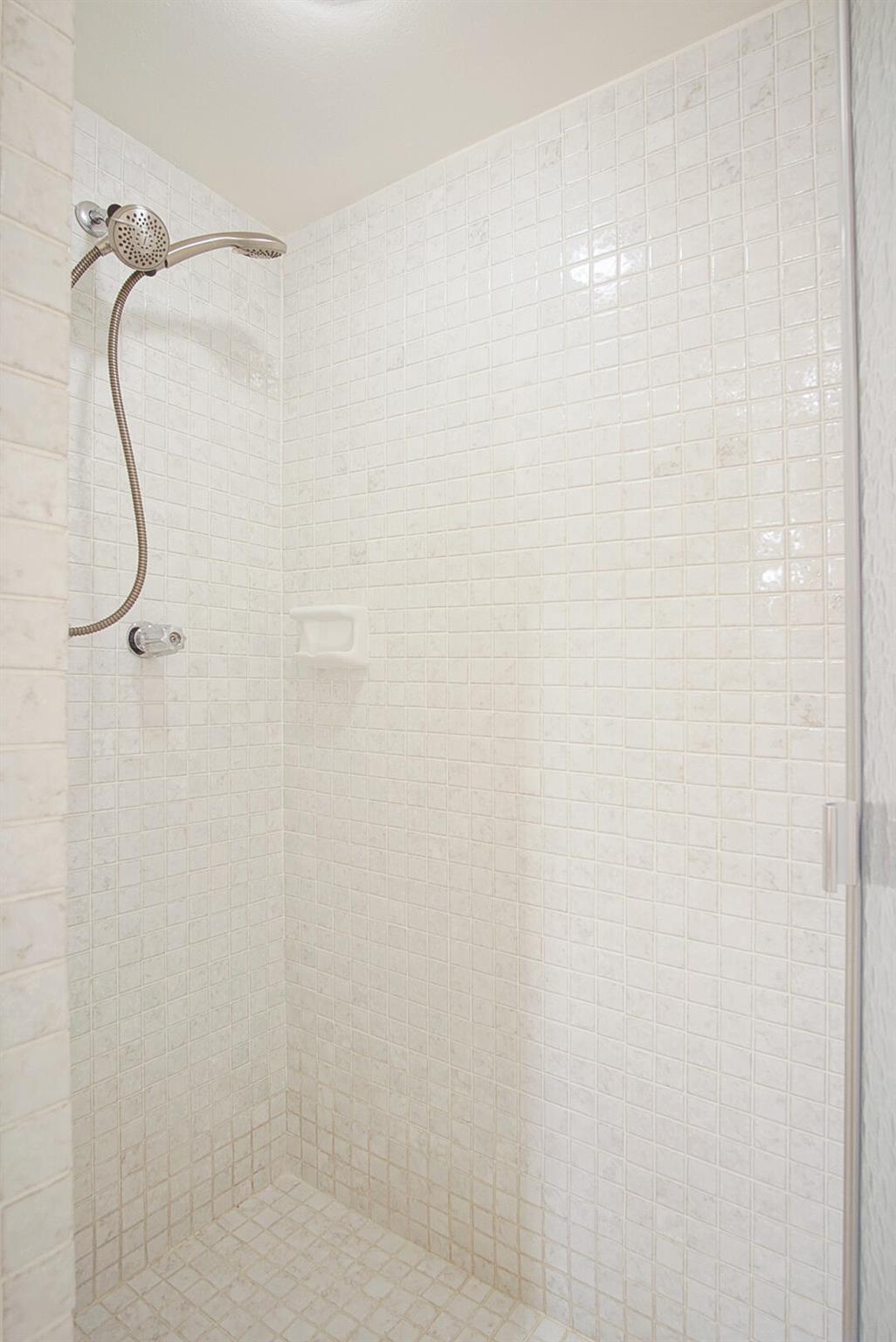 FAIRWINDS COVE CONDOMINIU - Residential