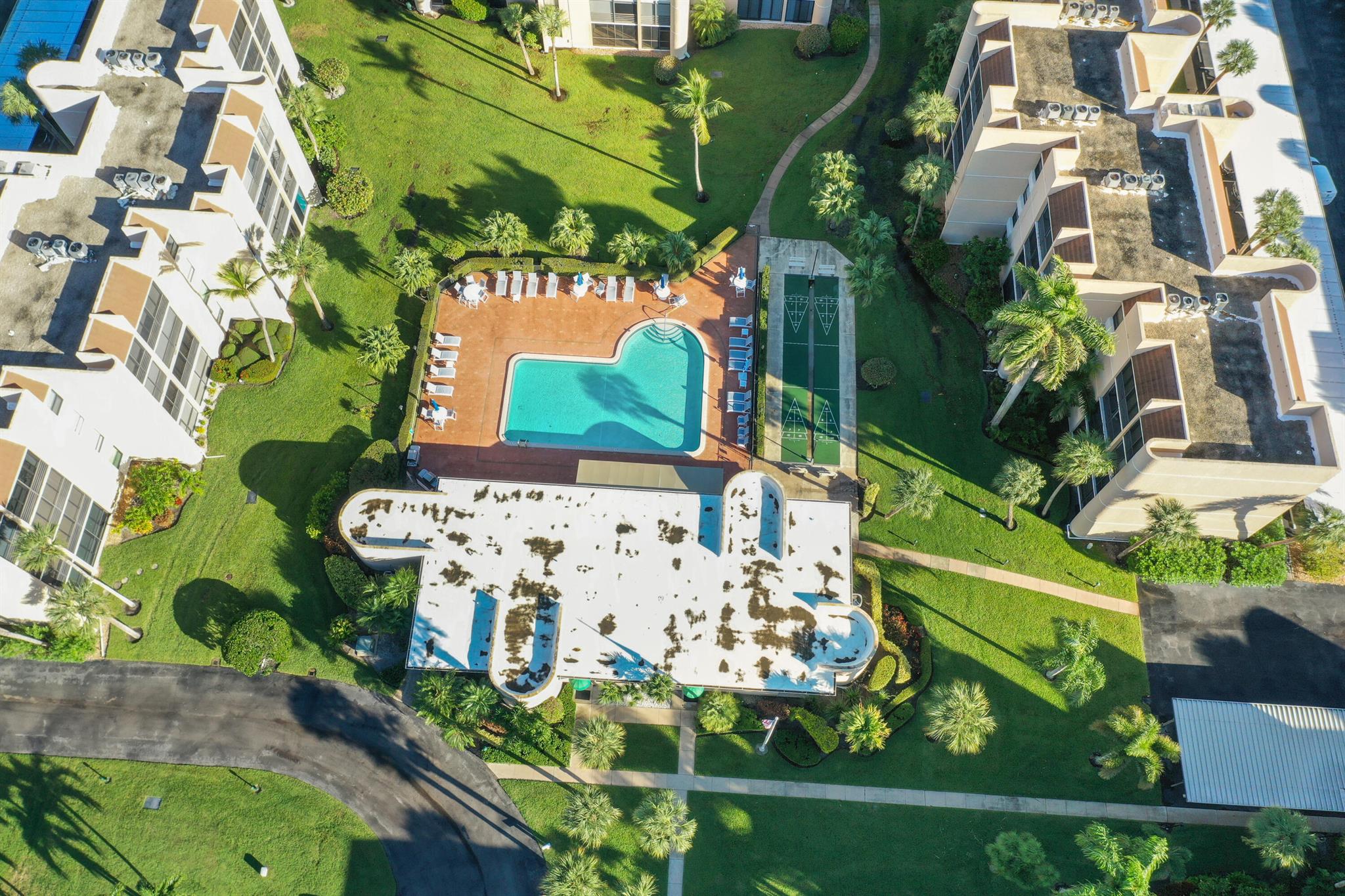 FAIRWINDS COVE CONDOMINIU - Residential