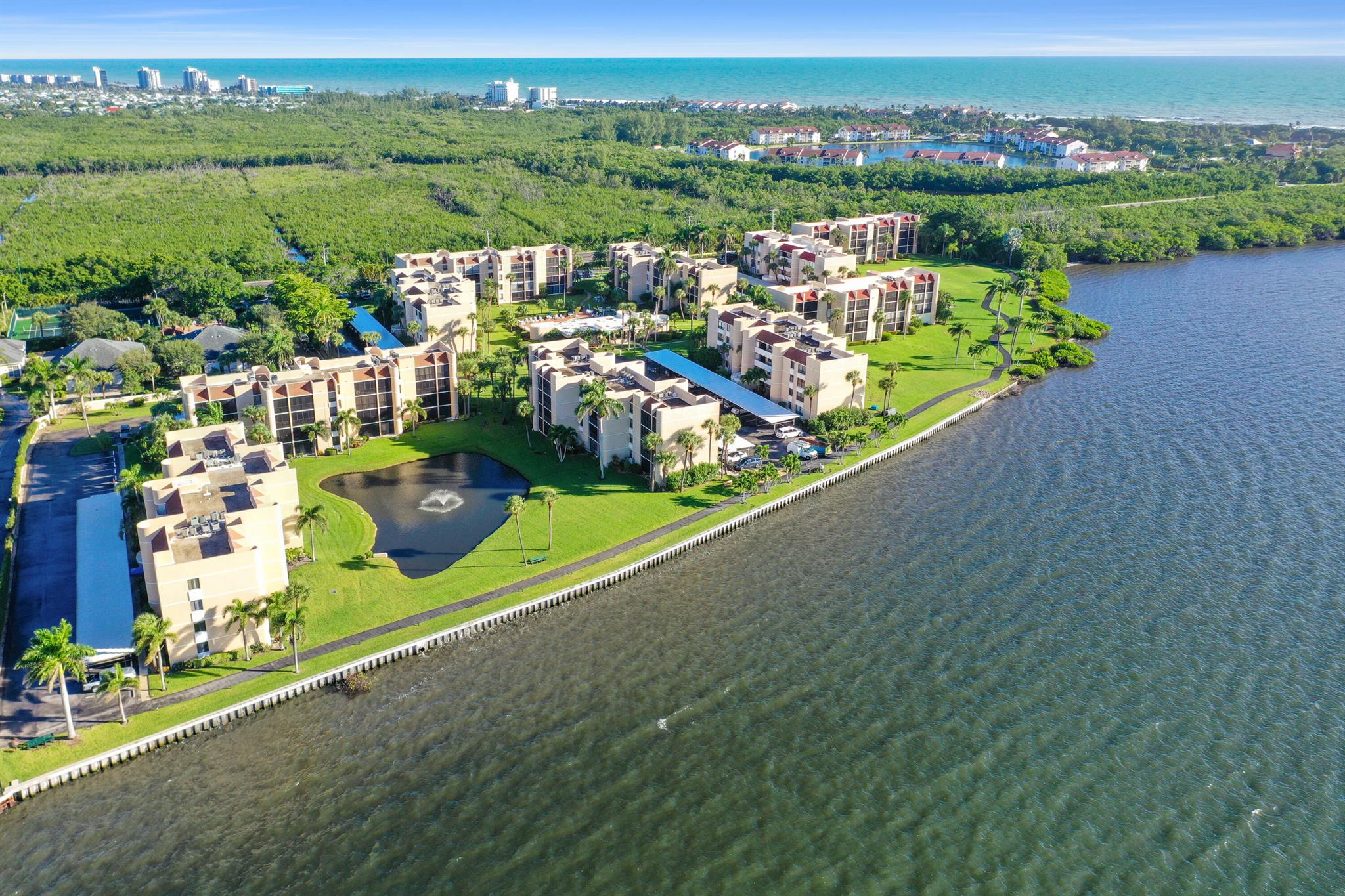 FAIRWINDS COVE CONDOMINIU - Residential